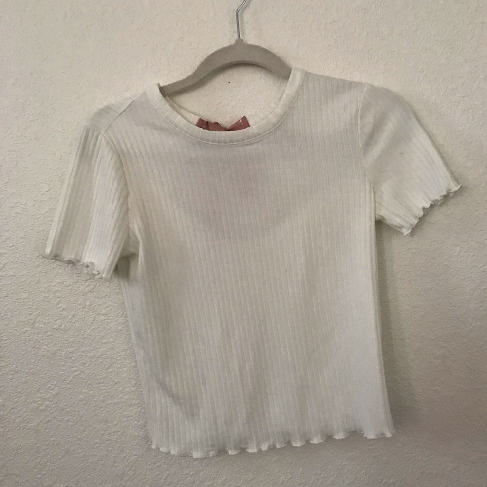White T Shirt with Pink Bow